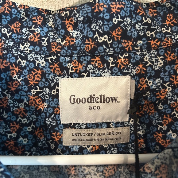 NWT Slim Fit Small Goodfellow & Co Blue Floral Button Down Long Sleeve Shirt - Picture 2 of 6